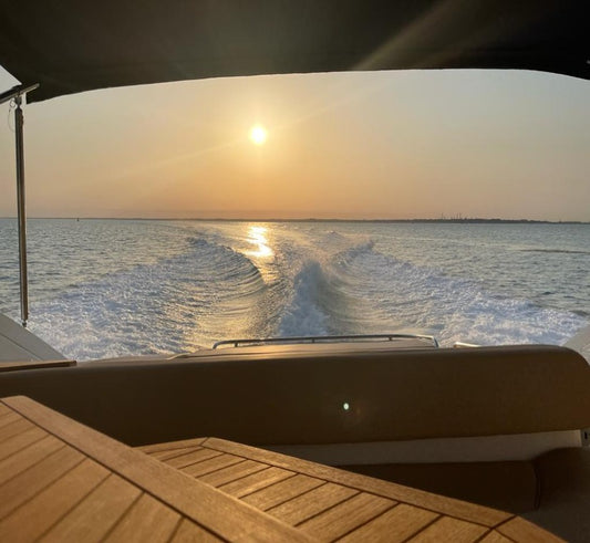 Sunset Yacht Charter PER PERSON Fri - Sat